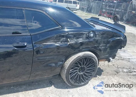 2018 Dodge Challenger R/T 392 z USA, uszkodzony, nr VIN 2C3CDZFJ3JH123976